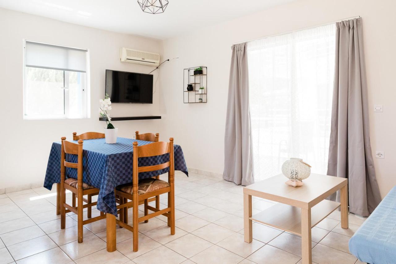 Alexandros Apartments Nydri Ngoại thất bức ảnh